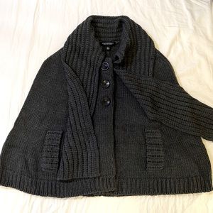 BANANA REPUBLIC Charcoal Gray Knit Cape